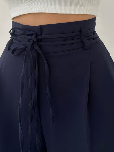Stefania | High-waisted trousers with wide legs